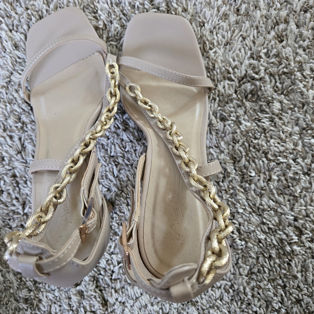Heel sandals